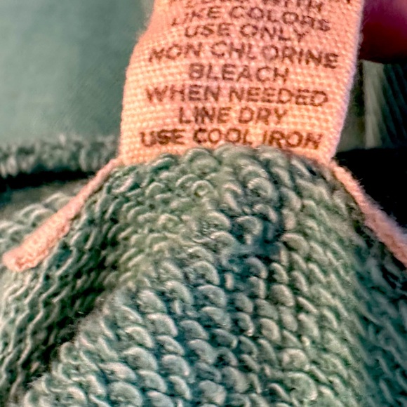 Alaskan Boho Sweatshirt - Picture 5 of 5